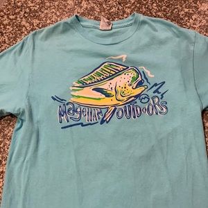 Magellan outdoors tee shirt